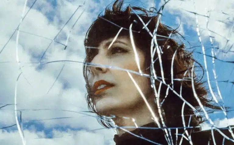La Grande Sophie retrouve la Vie dans son nouveau single