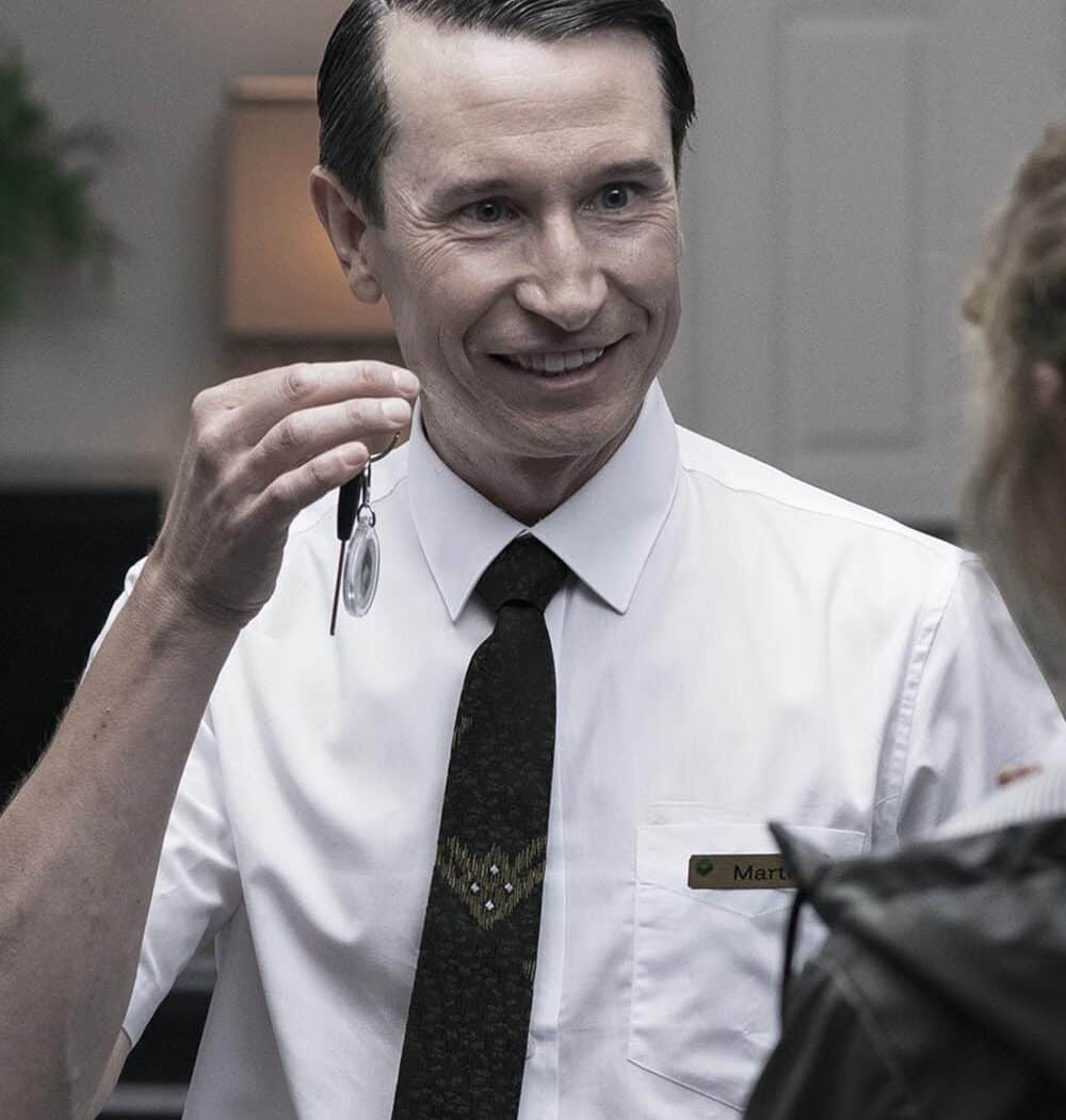 Jonathan Aris dans Vivarium