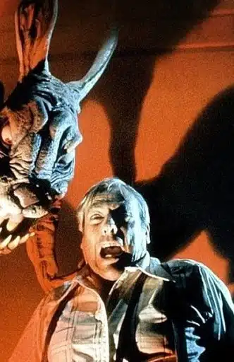 Kevin McCarthy, dans La Quatrième Dimension, de Joe Dante