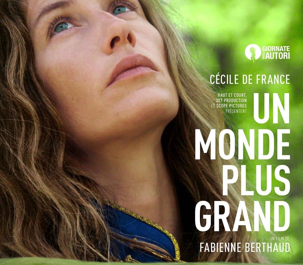 Un monde plus grand : affiche du film