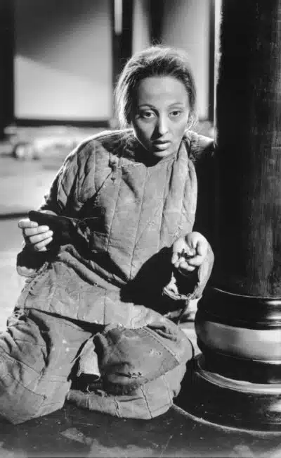 Luise Rainer dans Visage d'Orient