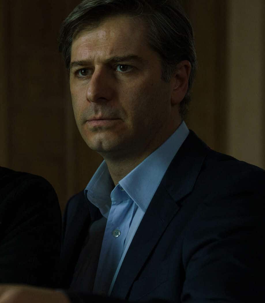 Alexandros Bourdoumis dans le biopic Adults in the room de Costa-Gavras