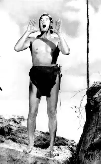 Johnny Weissmuller dans Tarzan l'homme singe de Woody S. Van Dyke