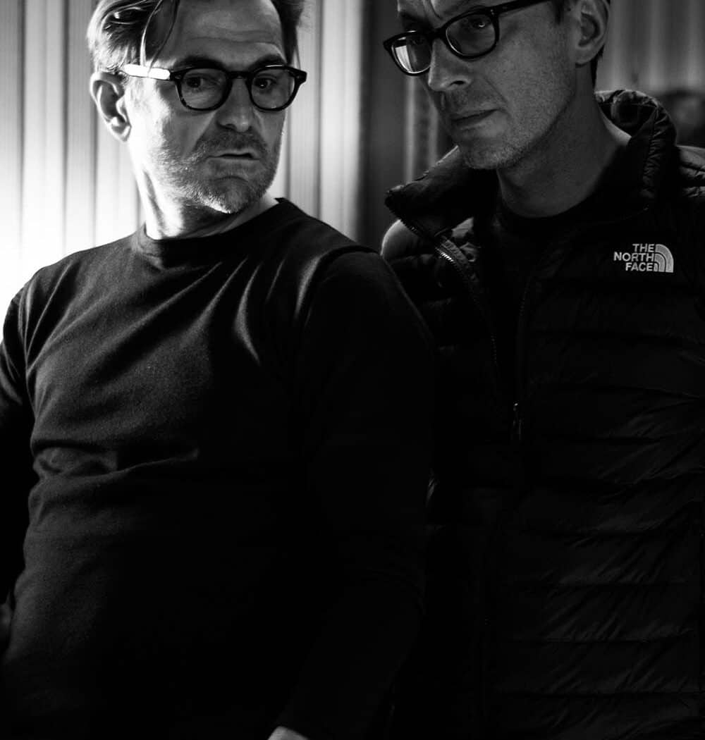 Matthieu Delaporte et Alexandre de la Patellière sur le tournage de Le meilleur reste à venir