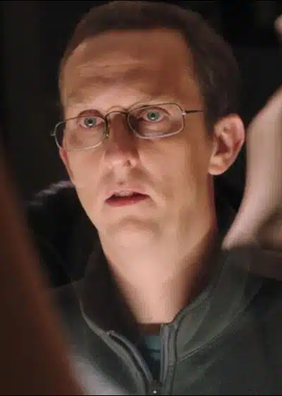 Leo Bill dans In Fabric