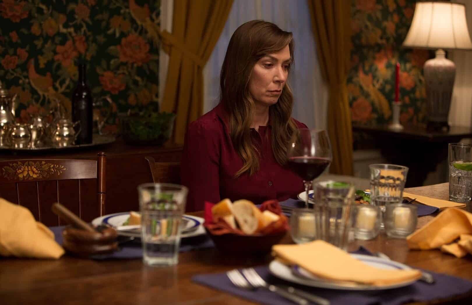 Elizabeth Marvel dans The Land of Steady Habit