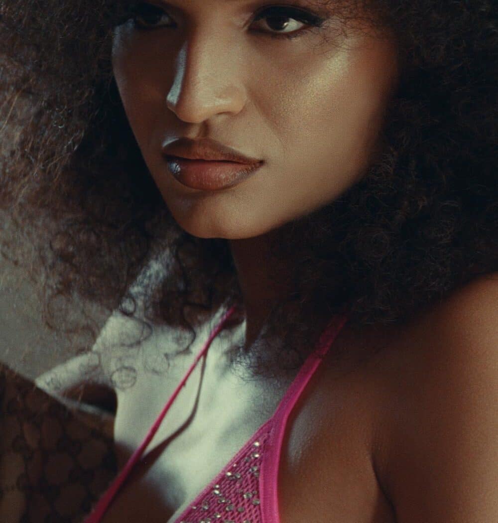 Indya Moore dans Queen & slim