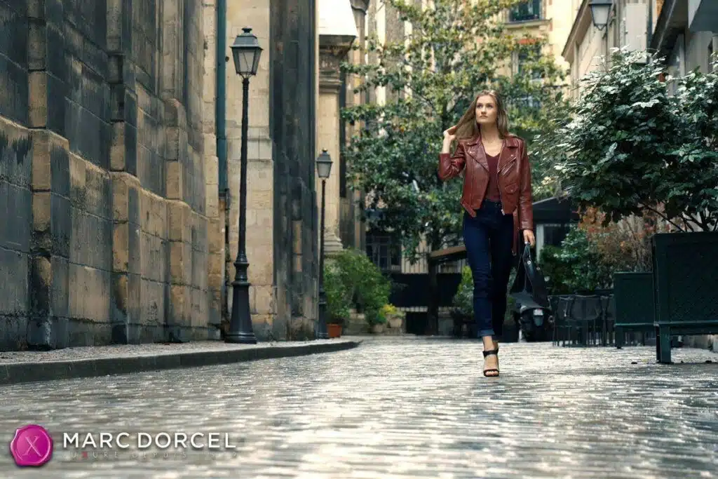 Tiffany Tatum dans Pulsions chez Marc Dorcel