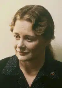 Shirley Knight