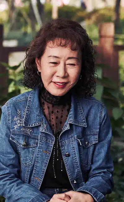 YOUN Yuh-jung dans The Bacchus Lady