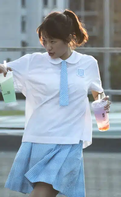 Carmen Soup dans The Crossing de Xue Bai