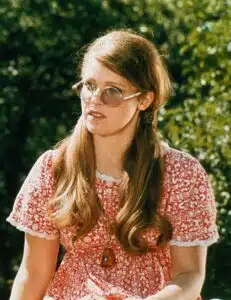 Louise Lasser