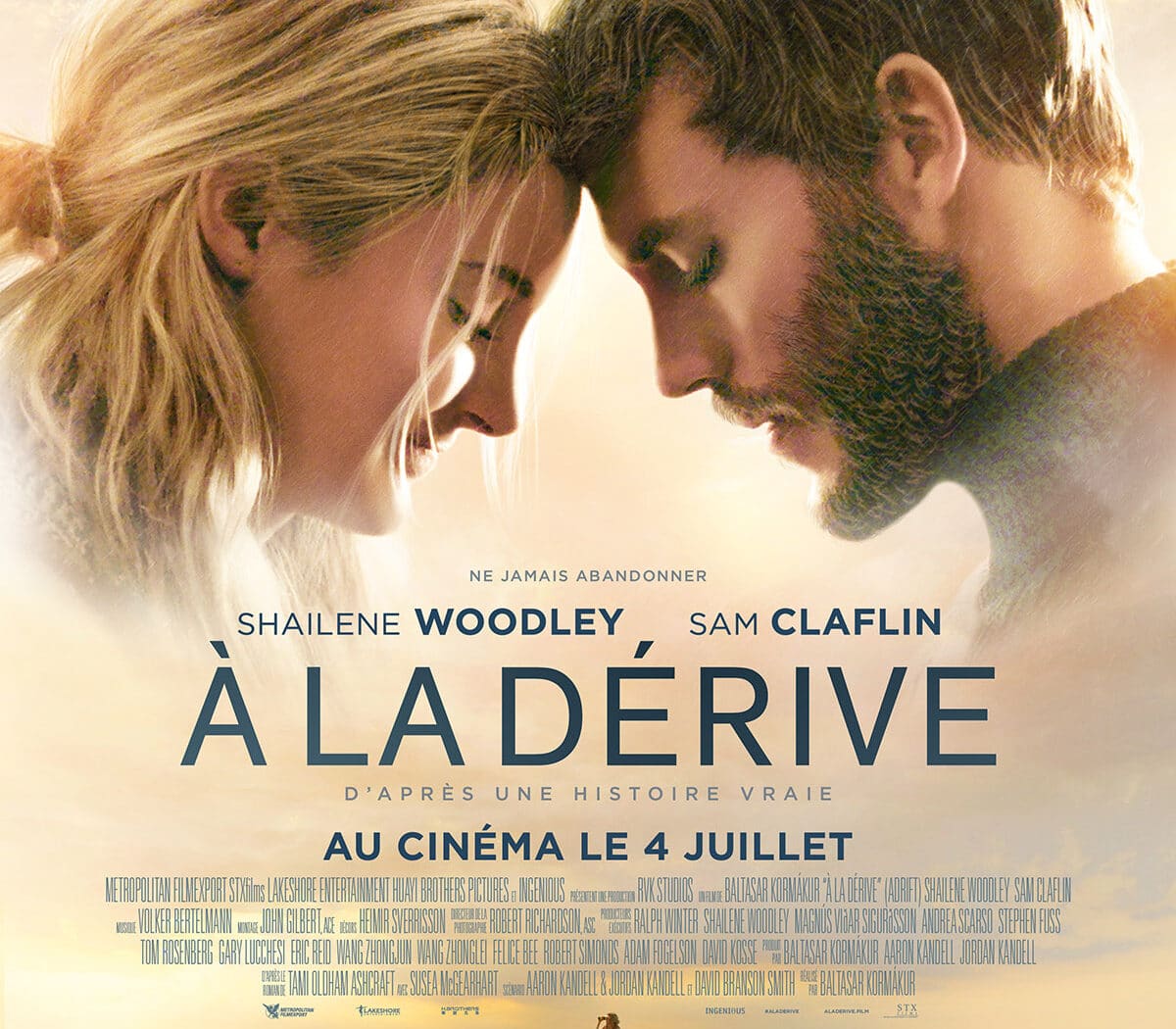 A la dérive (Adrift), affiche