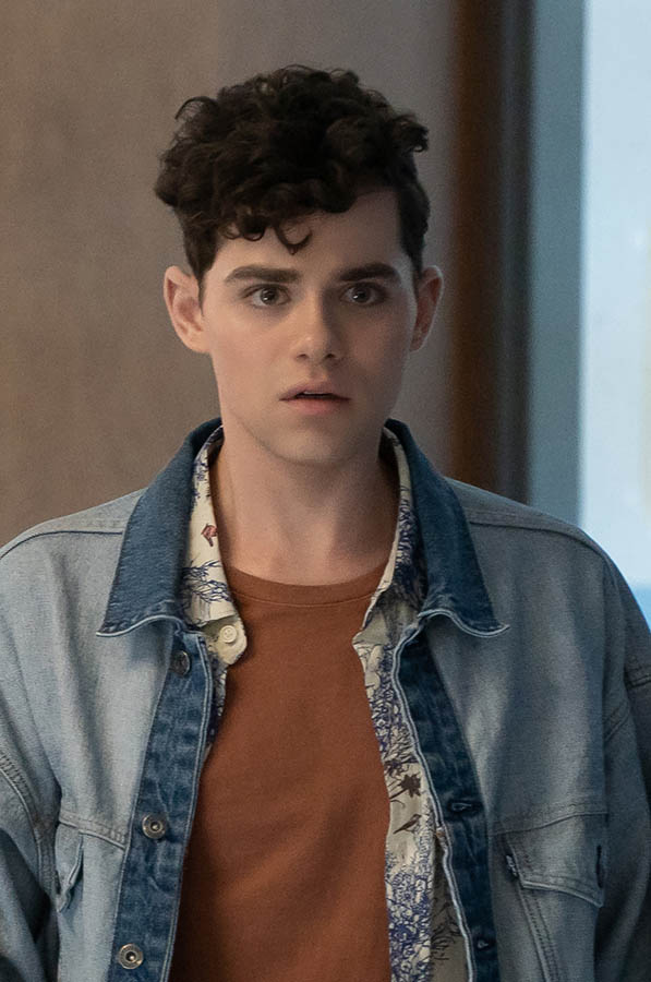 Misha Osherovich DANS fREAKY