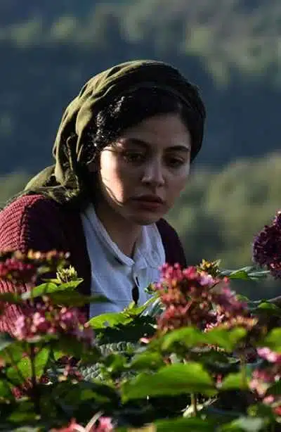 Zhila Shahi, portrait