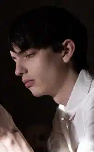 Kodi Smit-McPhee