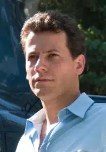 Ioan Gruffudd