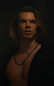 Sam Corlett