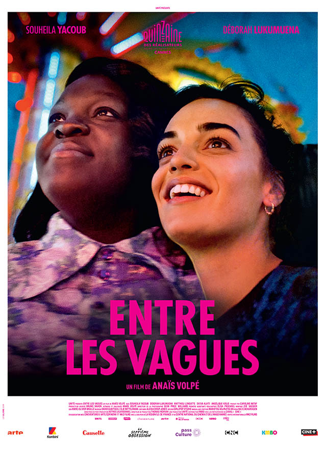 Entre les vagues, affiche