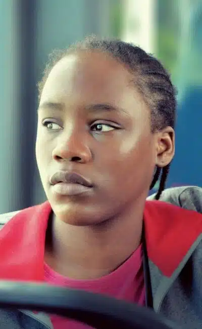 Joely Mbundu, portrait