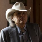 Dwight Yoakam