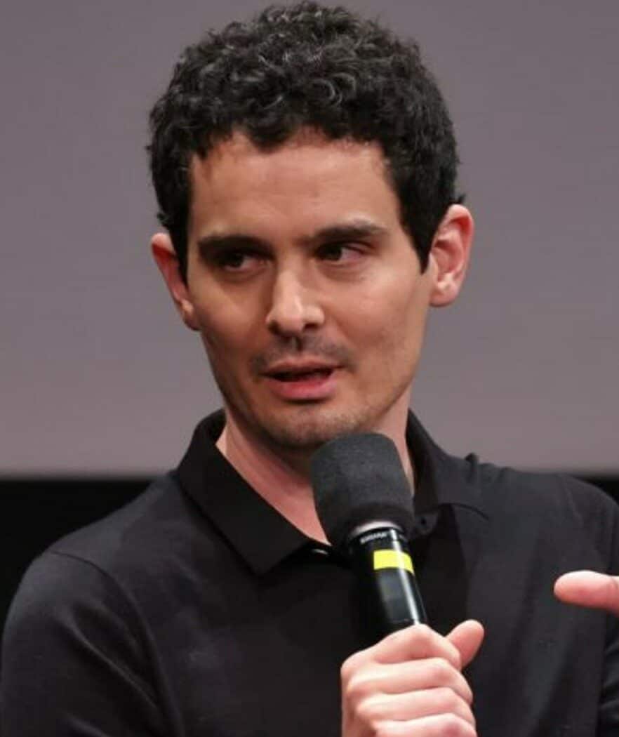 Damien Chazelle en conférence de presse pour Babylon (2022)