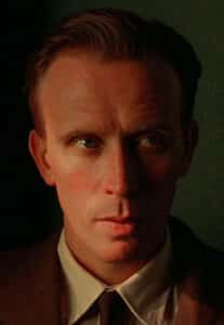 Peter Weller