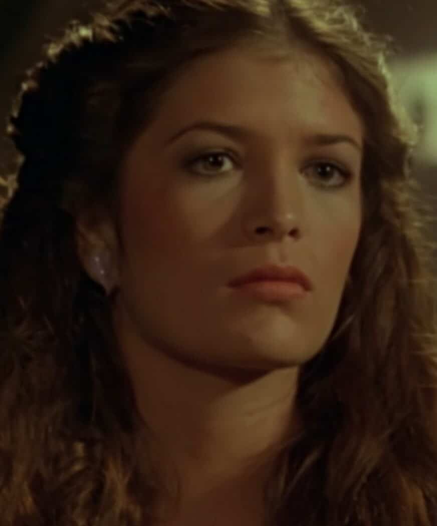 Aleisa Shirley dans Sweet Sixteen de Jim Sotos (1983)