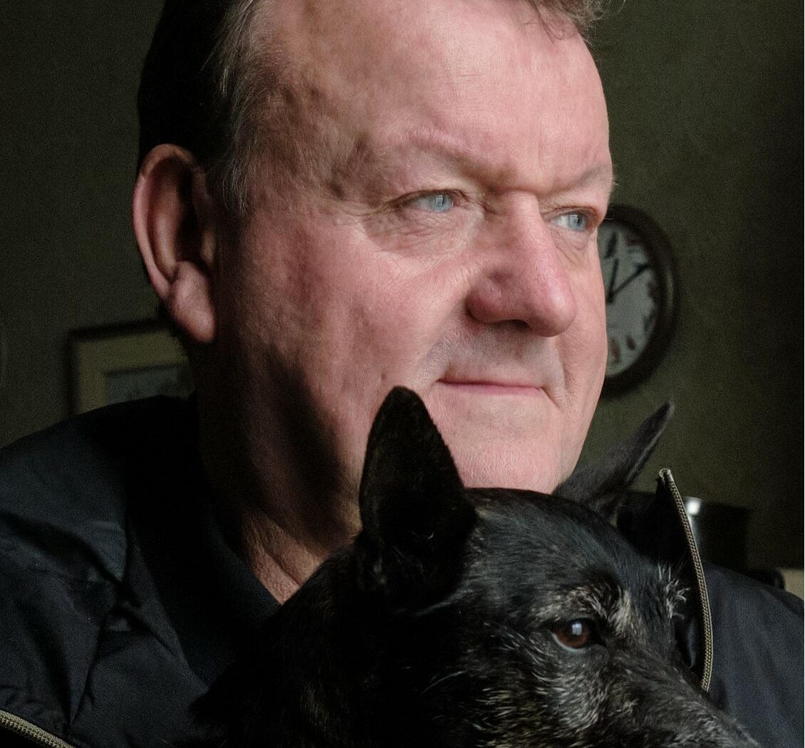 Dave Turner dans The Old Oak de Ken Loach (portrait)