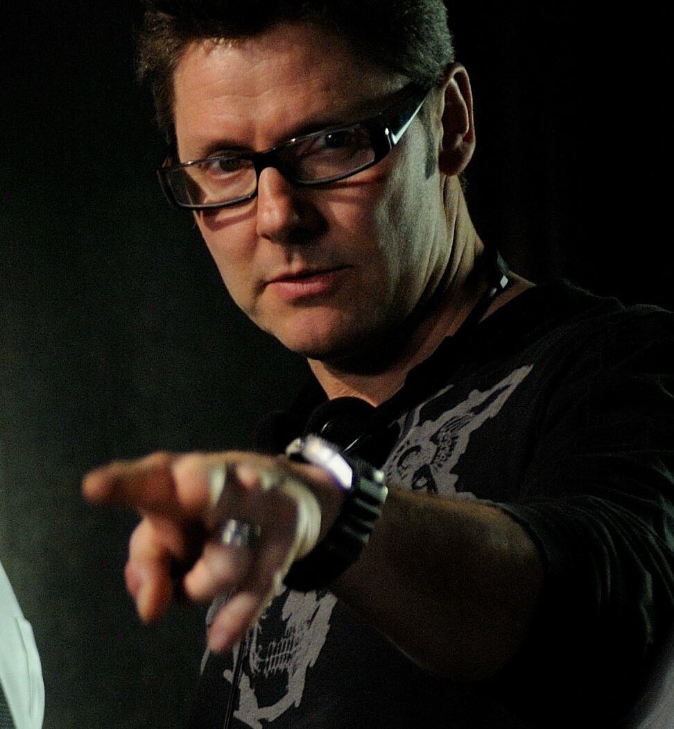 David Hackl sur le tournage de Saw V