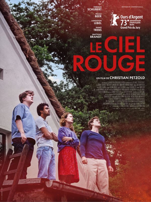 Le ciel rouge, l'affiche