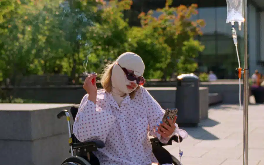 Sick of Myself, photo d'exploitation