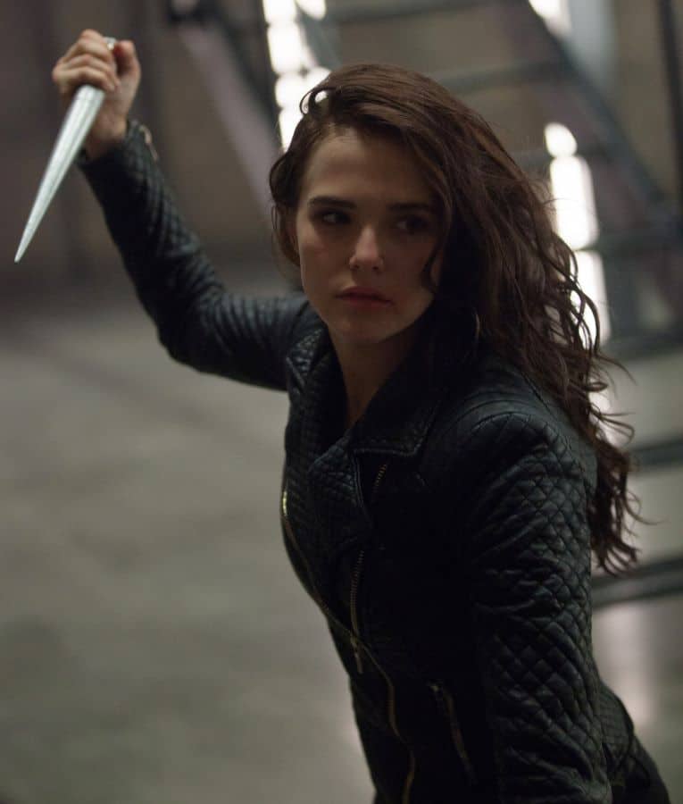 Zoey Deutch dans Vampire Academy de Mark Waters