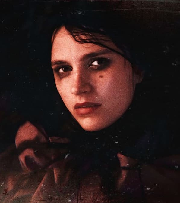 Nell Tiger Free, portrait