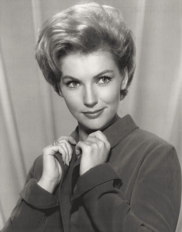 Joan O’Brien dans "Blondes, brunes et rousses" (1963)