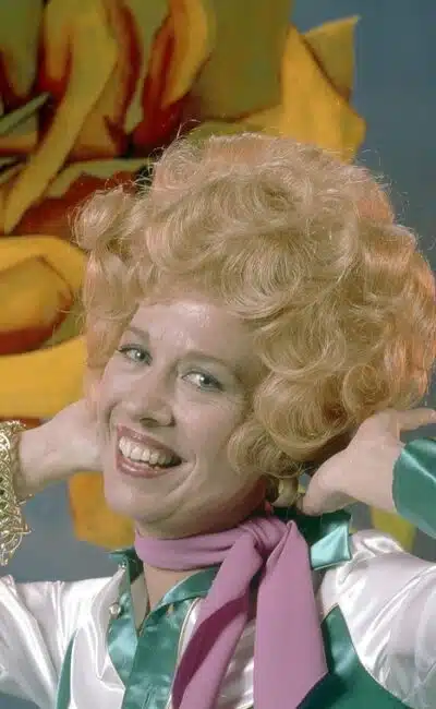 Polly Holliday in Alice, Flo (TV)