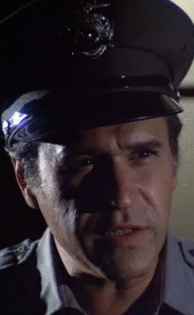 Floyd Levine dans "The Hardy Boys/Nancy Drew Mysteries" (1977, TV)