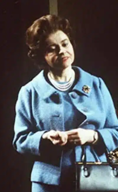 Prunella Scales dans "A Question of Attribution" (1991, TV)
