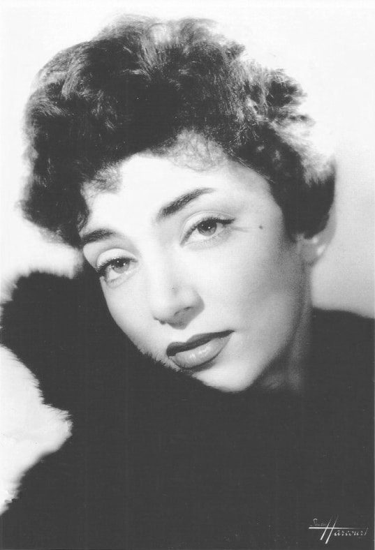 Micheline Dax, photo