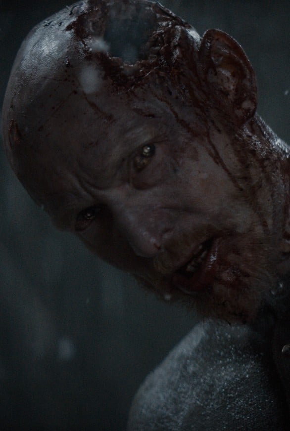 Errol Shand dans Evil Dead Burn © Metropolitan FilmExport, New Line Cinéma, Ghost House Pictures. All Rights Reserved.