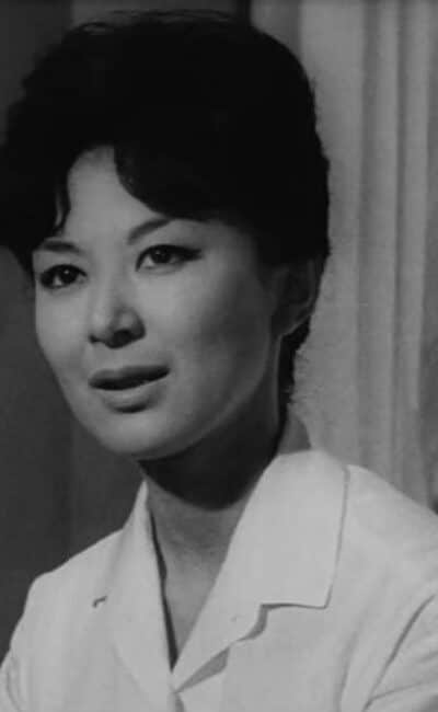 Keiko Kishi dans "Karami-ai" (1962)
